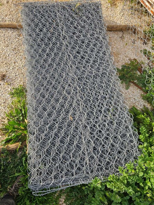 Cesto de gabião hexagonal com 200x50x50  NOVOS