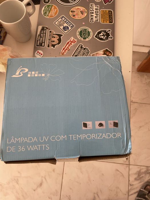 A dar Lâmpada  unha de gel