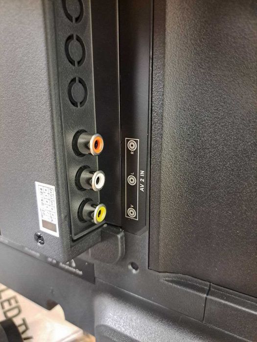 Телевизор SlimTV+T2 24 дюйма 12/220V FULL HD/USB/HDMI LED телевізор