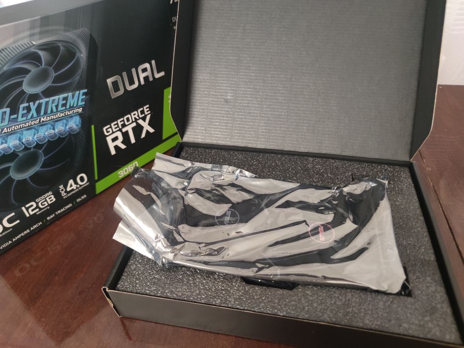 Продам RTX 3060, Ідеальний стан, Повний комплект