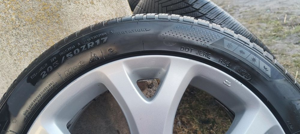 Felgi Koła 17  5x114,3  Mazda 3 5 6 Opony wielosezonowe