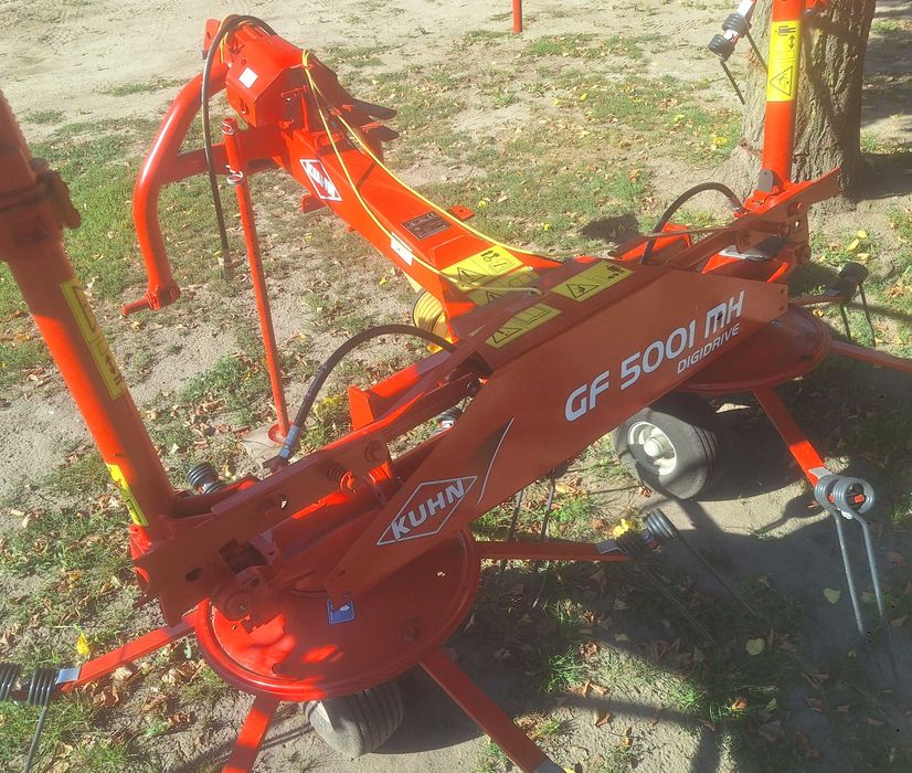 Przetrząsarka Kuhn GF 5001 MH Przewracarka Kuhn GF 8501