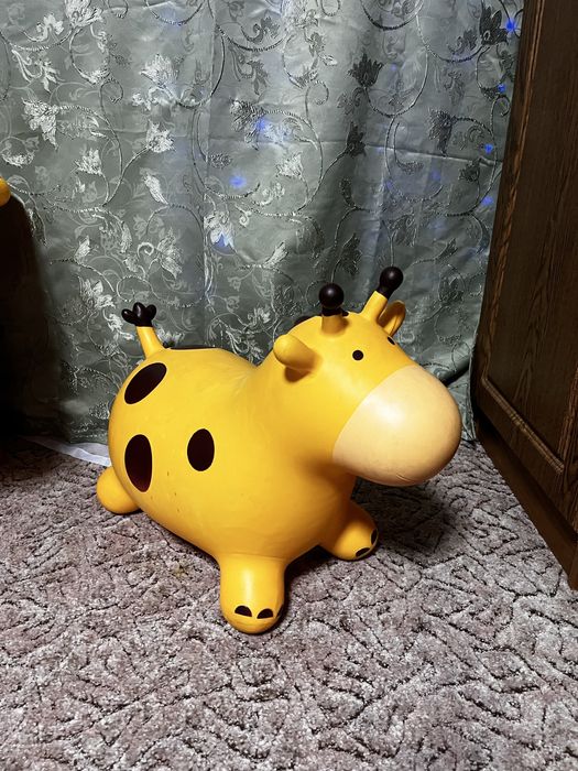 Скакун пригун резиновий Жирафа