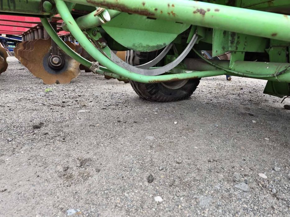 Прес-підбирач Deutz Fahr 490 Дойц Фар. Готовий до роботи. Мінімальний наробіток.