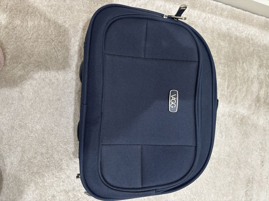 Vendo mala mão  viagem Vagg nova