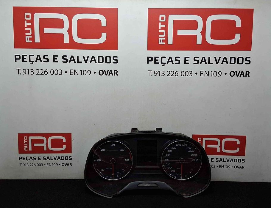 Quadrante / Painel de Instrumentos 5F0920871A - SEAT LEON SC