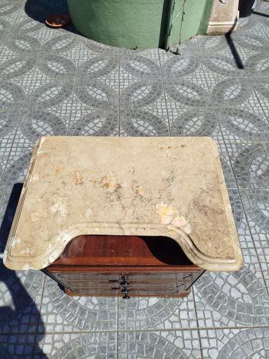 Mesa cabeceira madeira