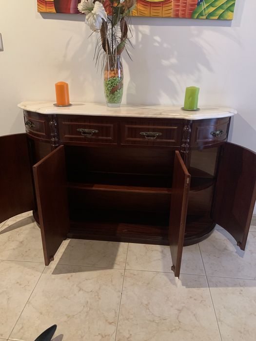 Movel aparador estilo classico