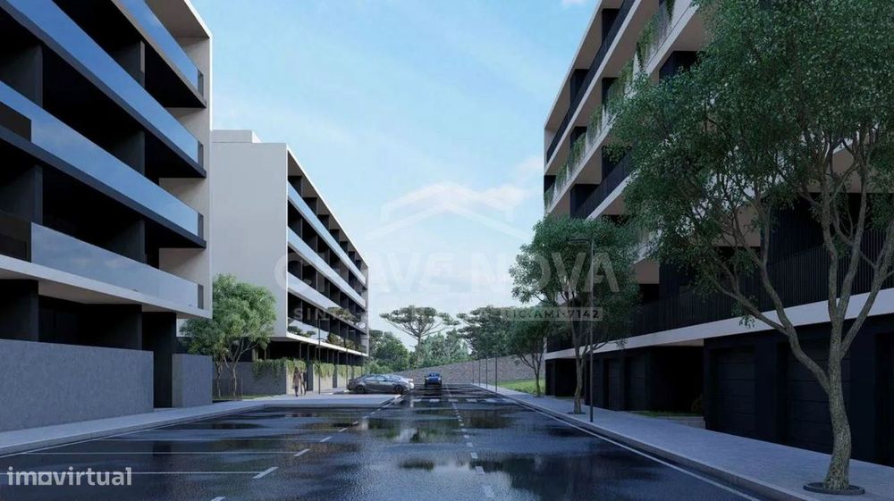 T4 Novo c/ 2 Lugares de Garagem em Fânzeres