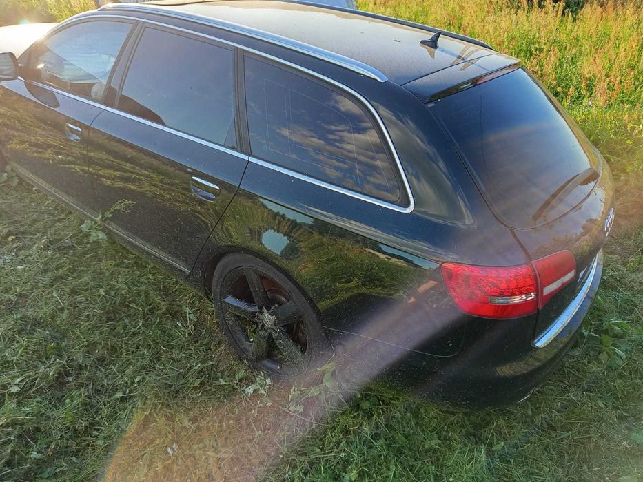 Audi A6 Avant