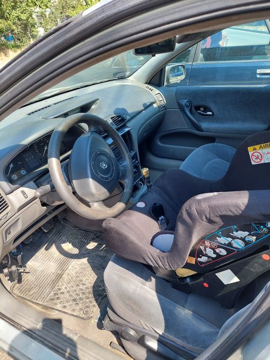 Рено лагуна 2 ,дизель 1,9