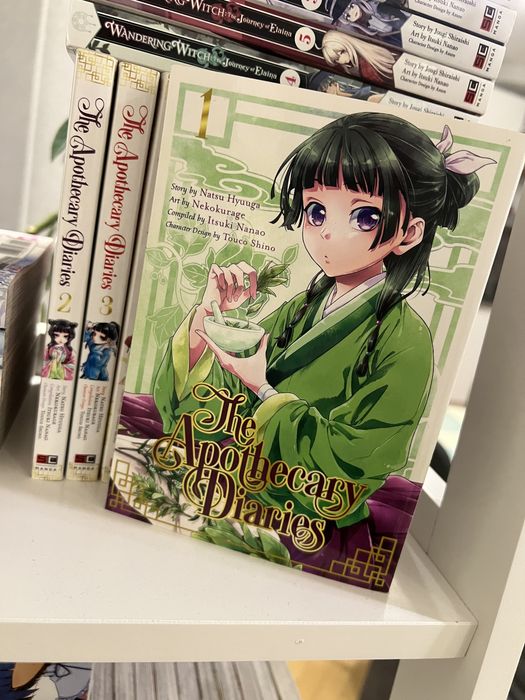 Манга англійською The Apothecary Diaries (Монолог Травниці) тома 1-13