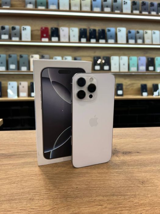 Apple iphone 16 pro 128/256  black/white/gold  айфон 16 про 256 гб