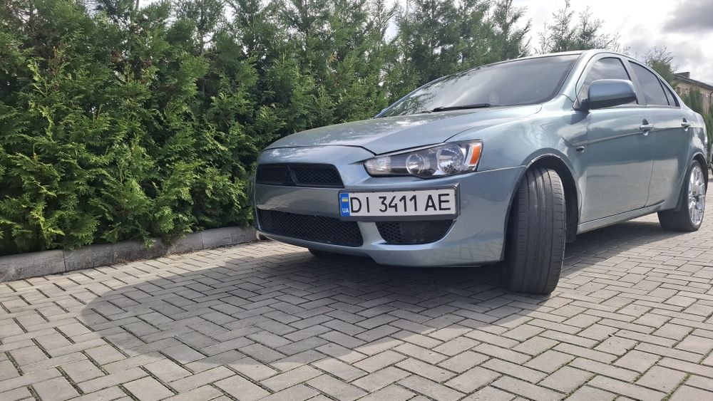 В продажу автомобіль Mitsubishi Lancer 2008
