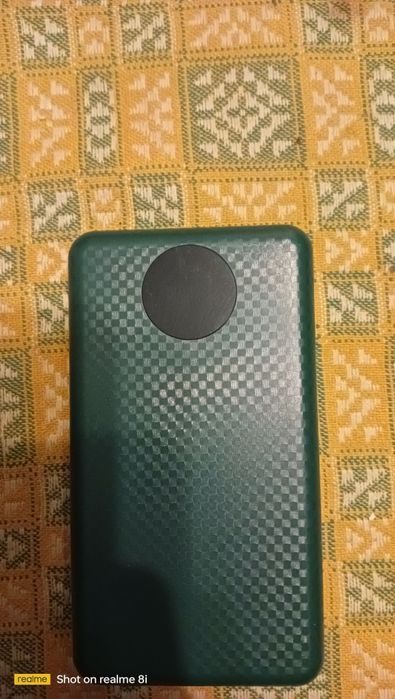 Повербанк з ліхтарем