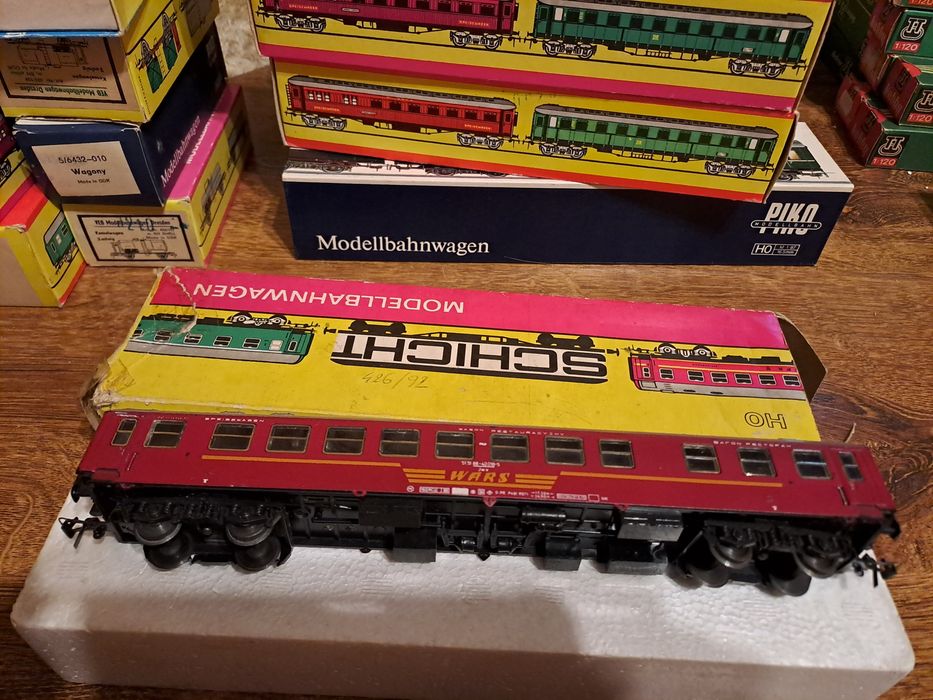Wagon typu Pulllaman WARS PIKO