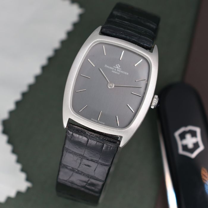 Zegarek meski Baume Mercier tank manual