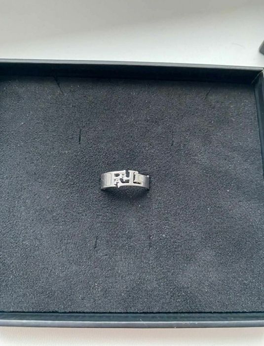 Срібне кольцо Farfi