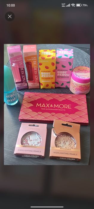 Wielki zestaw kosmetyków NOWE Pielęgnacja Makijaż SkinBliss Max&More Action Box