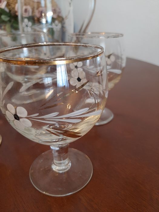 Jarro com 6 copos vintage427807666445363202