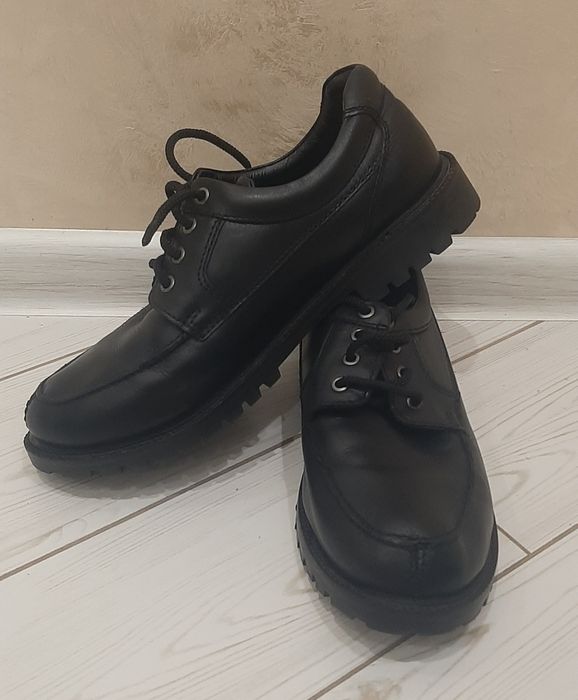 Чоловічі туфлі шкіряні