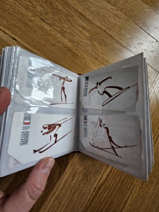 Kolekcja kart telefonicznych TP SA 270 + w klaserze – lata 90