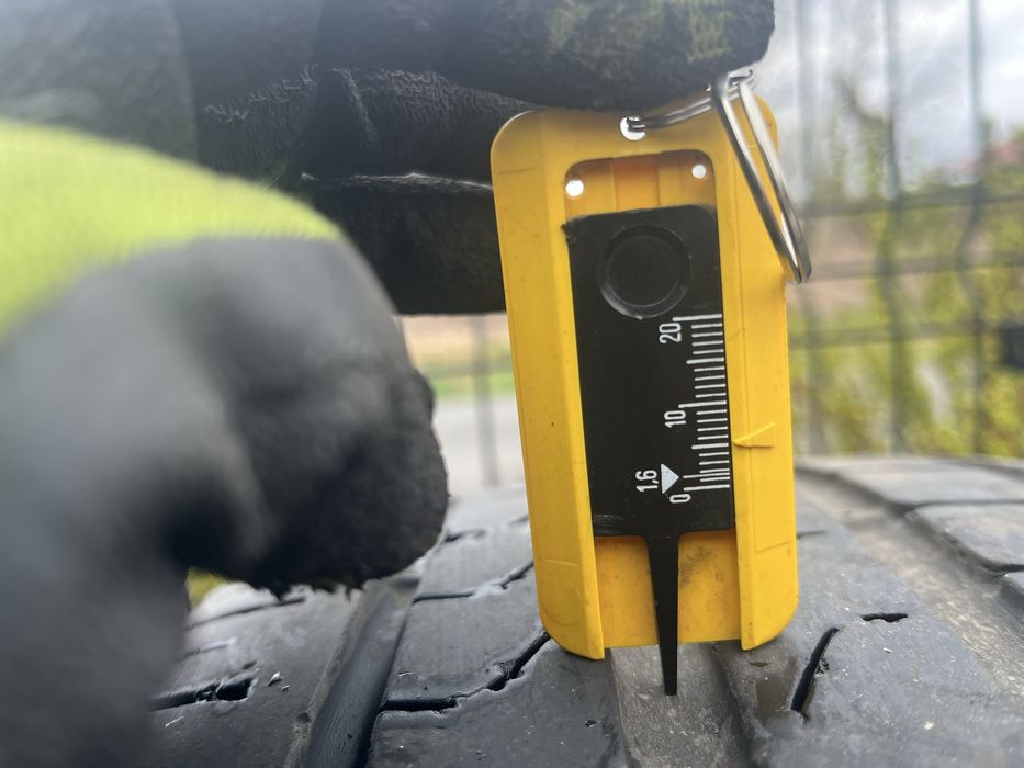 Koła aluminiowe Volvo xc60 opony pirelli 235/55/19