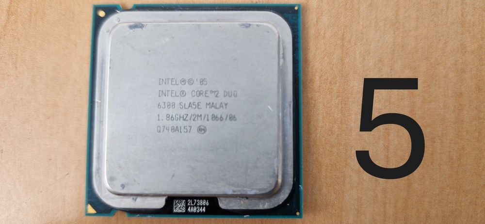 Intel Processors: Pentium - Core - i3 - i5 - Various64741323639041124