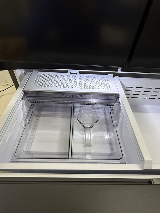 Холодильник side by side