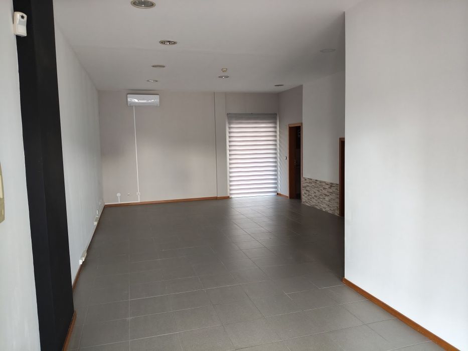 Espaço comercial para arrendamento