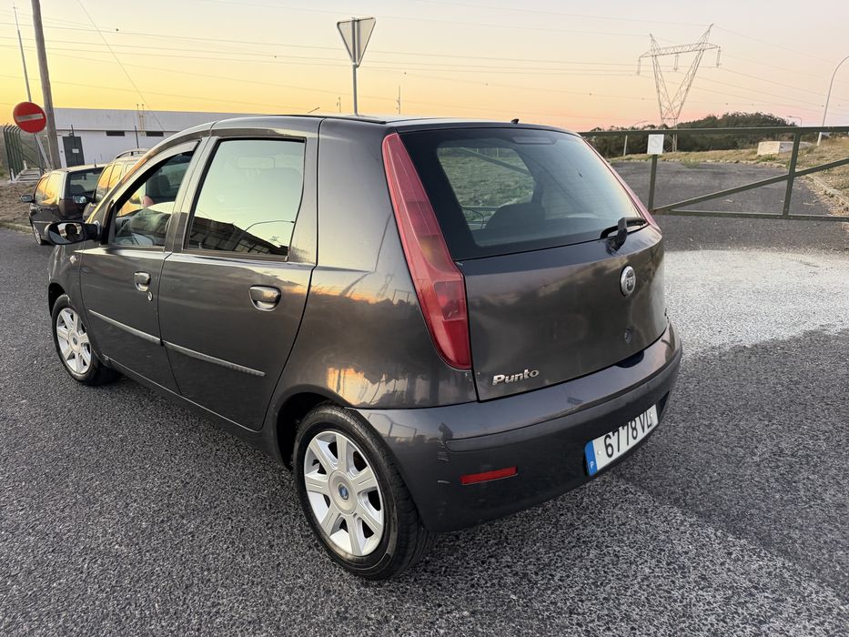 Fiat punto 1.3 multijet 2003 muito economico 5 portes direçao assitida bom preço — photo 2