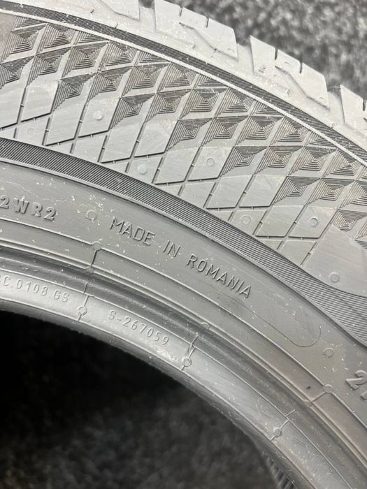 Semperit 215/65R16C VAN-ALLSEASON