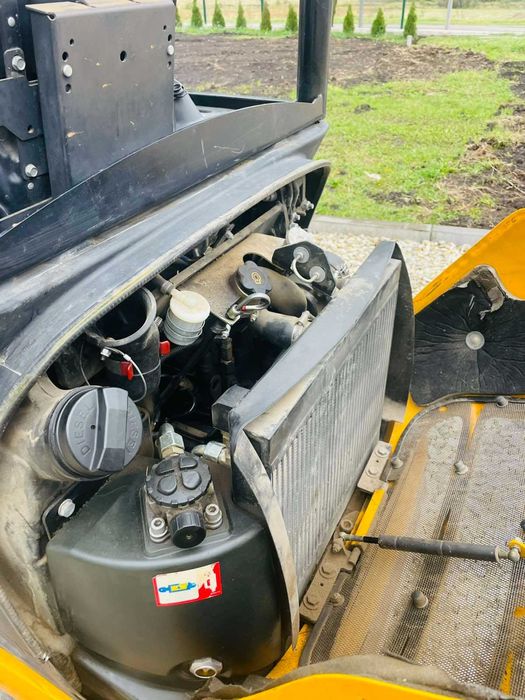 Міні екскаватор JCB 8018