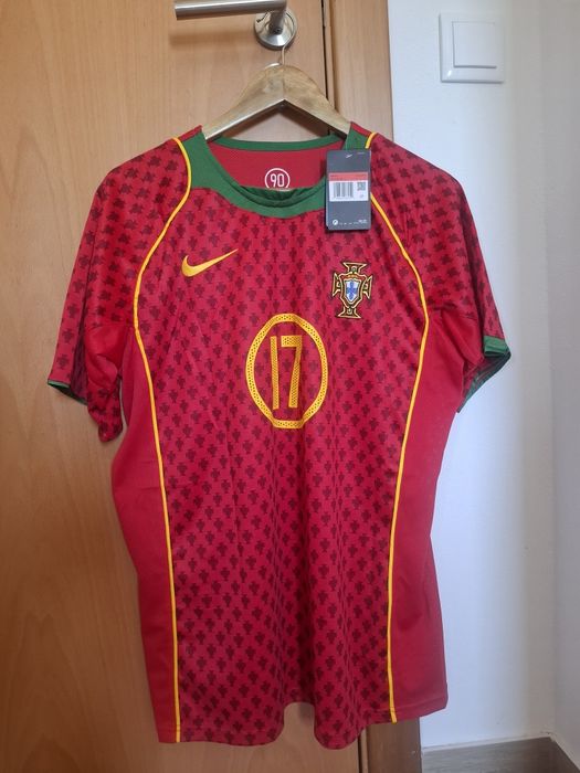 Camisola Cristiano Ronaldo 2004