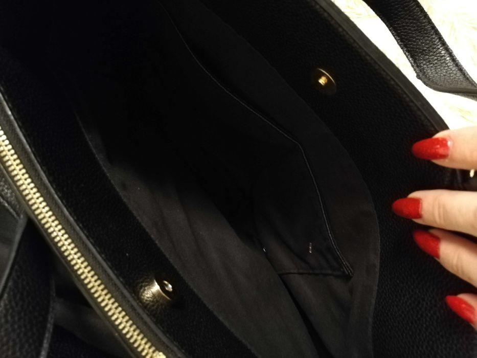 torebka skórzana Ochnik Daily liczne kieszonki zamki