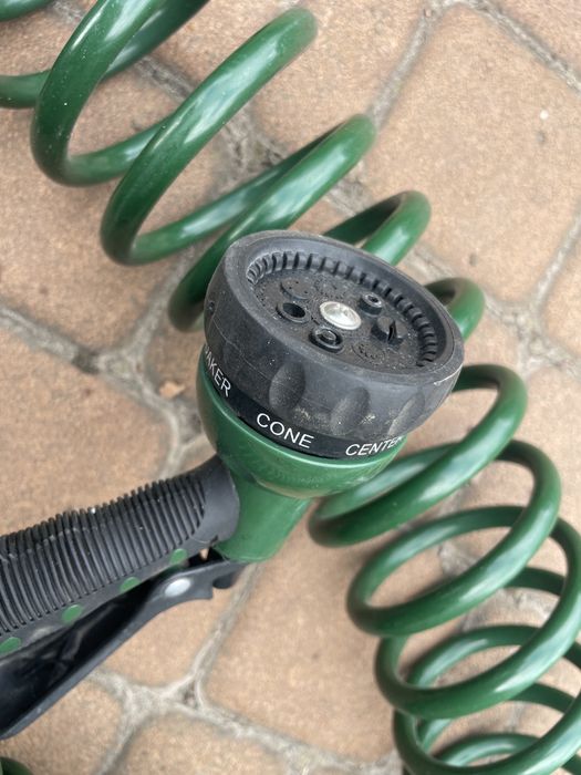 Спіральний шланг для поливу 15 м з пістолетом-розпилювачем (садовий п