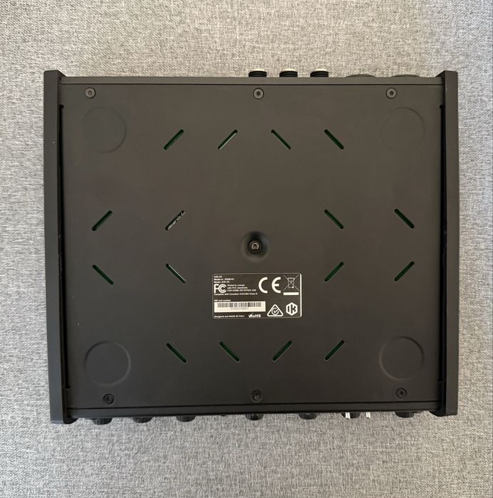 IK Multimedia AXE I/O