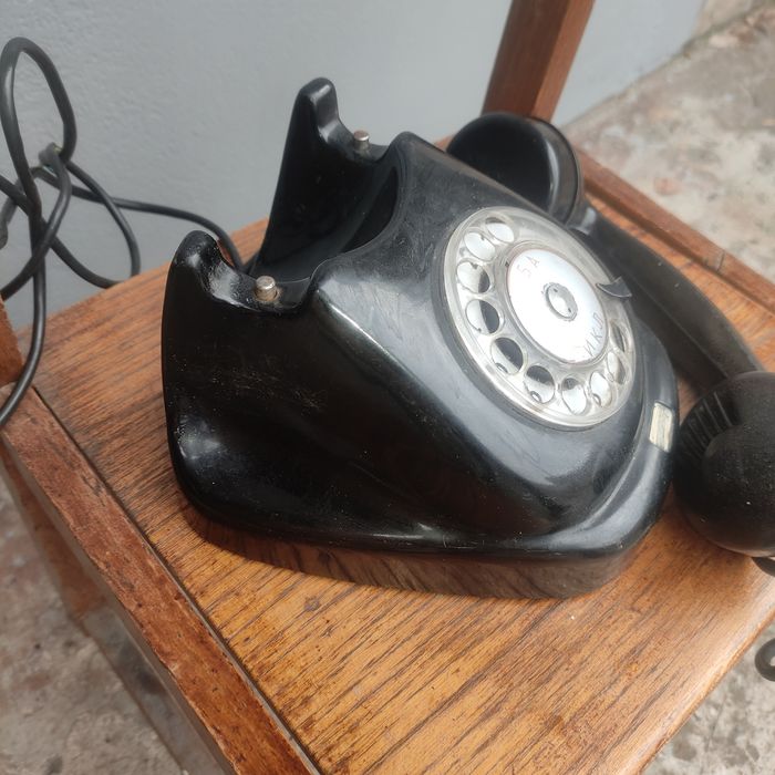 Карболитовый дисковый телефон. 1963 г.