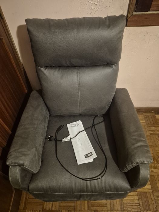 Cadeirão reclinável elétrico