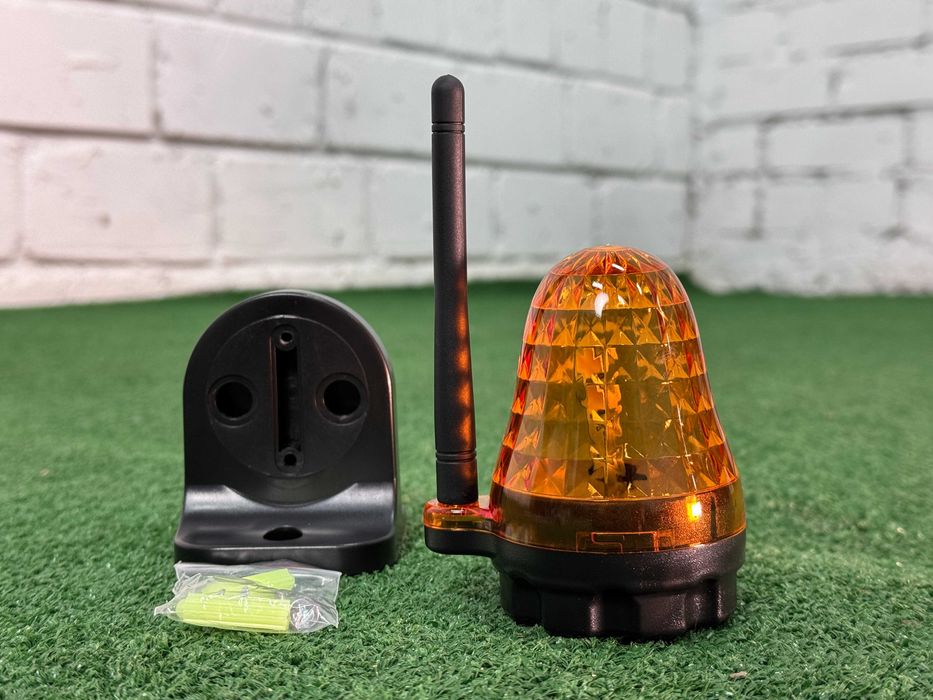 Автоматика на ворота X-BOOST POWER ES15OO (для воріт до 6м), В комплекті 2 пульти керування і 4 метри зубчастої рейки