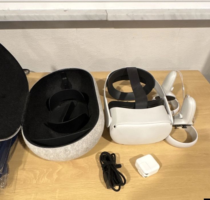 oculus quest 2 64gb - Купити електроніку - Ціни на OLX.ua