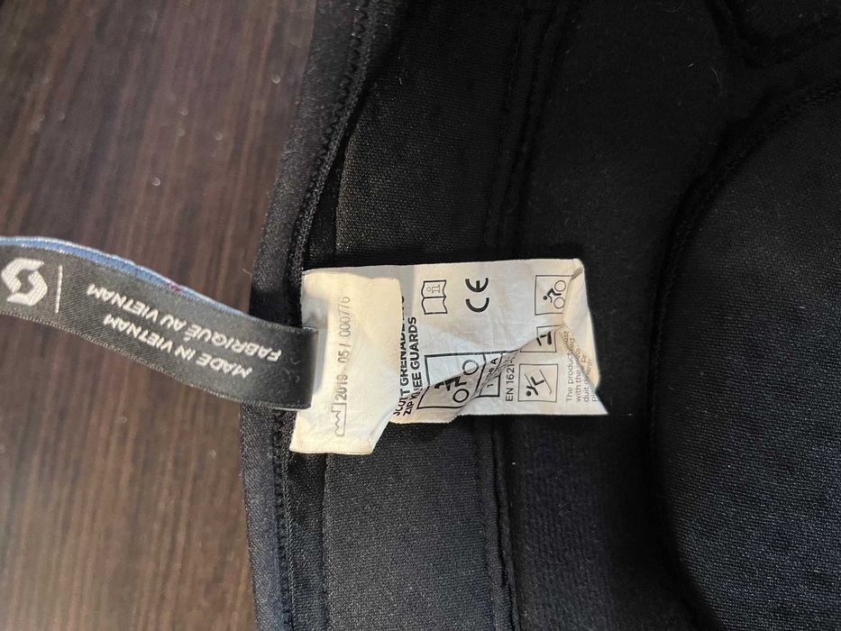 [L] Наколінники Scott Grenade Evo Zip