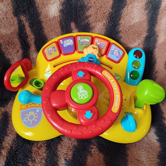 Развиваюий музыкальный Руль от VTech