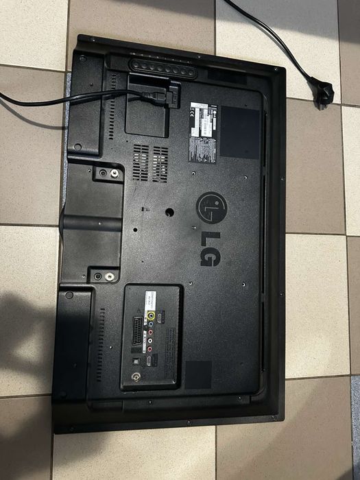 Продам телевізор LG