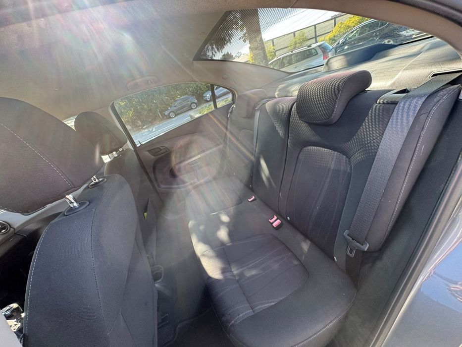 Chevrolet Aveo Cinza — photo 4