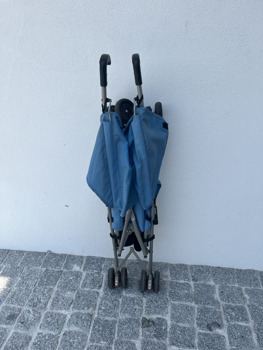 Carrinho de Bebé desdobrável