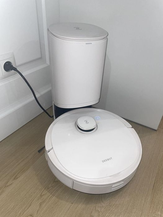 Robot sprzątający ECOVACS Deebot Ozmo T9+