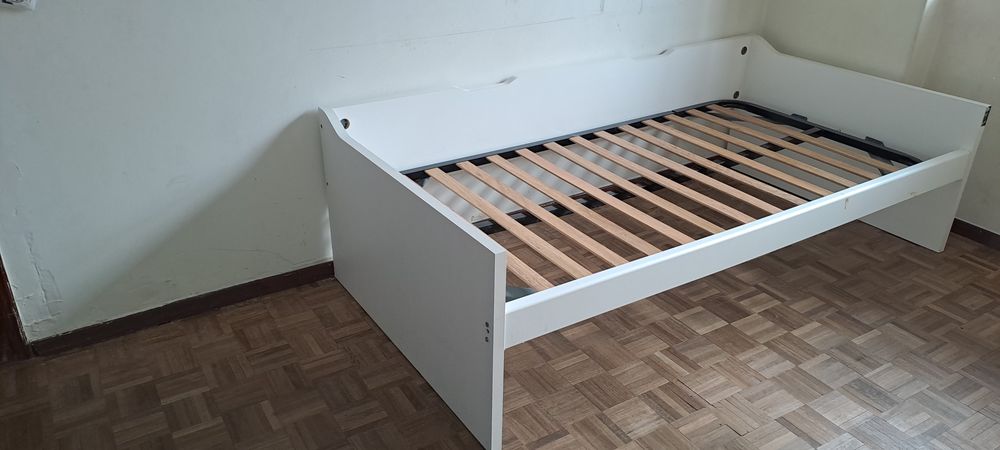 Cama de solteiro