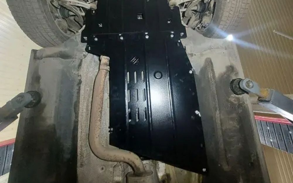 Защита двигателя BMW F10 F01 металевий захист двигуна картер кольчуга