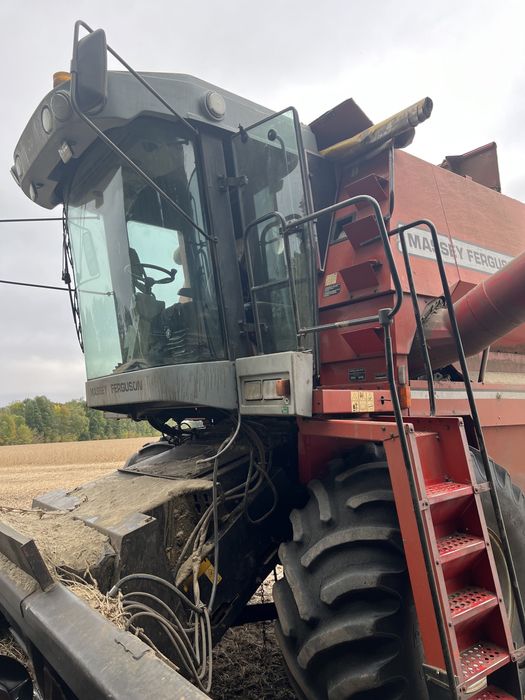 Комбайн Massey ferguson 34